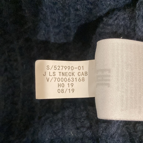 Banana republic navy oversized turtleneck sweater, size small ￼ - Picture 6 of 7